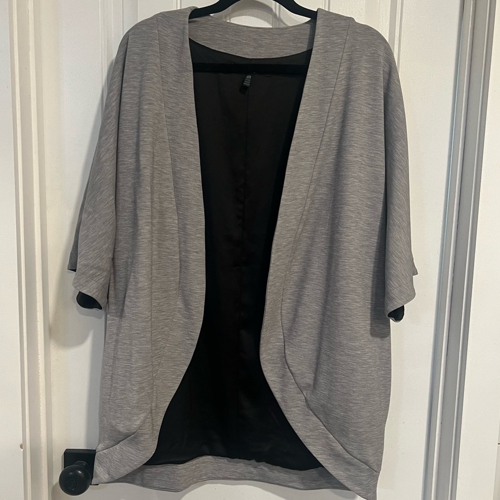 White House Black Market Gray Cocoon Open Front‎ Cardigan Jacket. One Size.